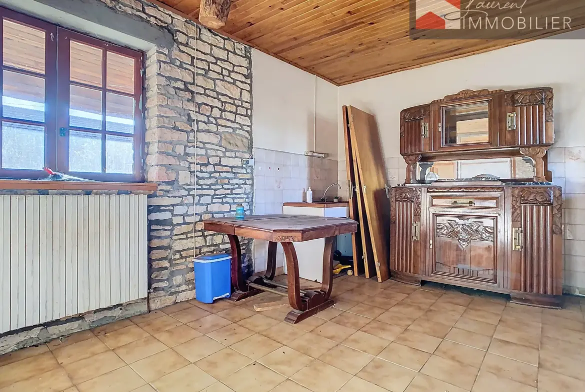 Maison en vente à Savigny-Sur-Grosne pour 125 000 euros 