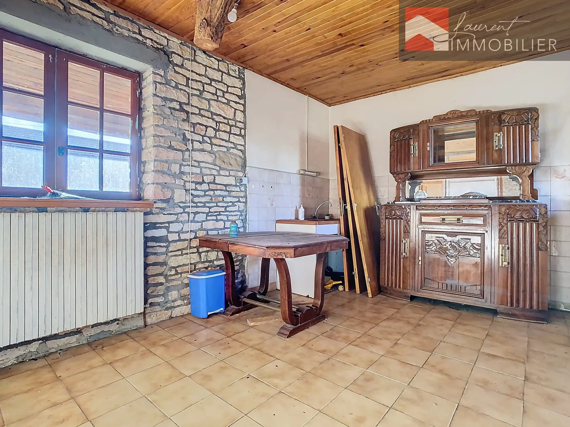 Maison en vente à Savigny-Sur-Grosne pour 125 000 euros 