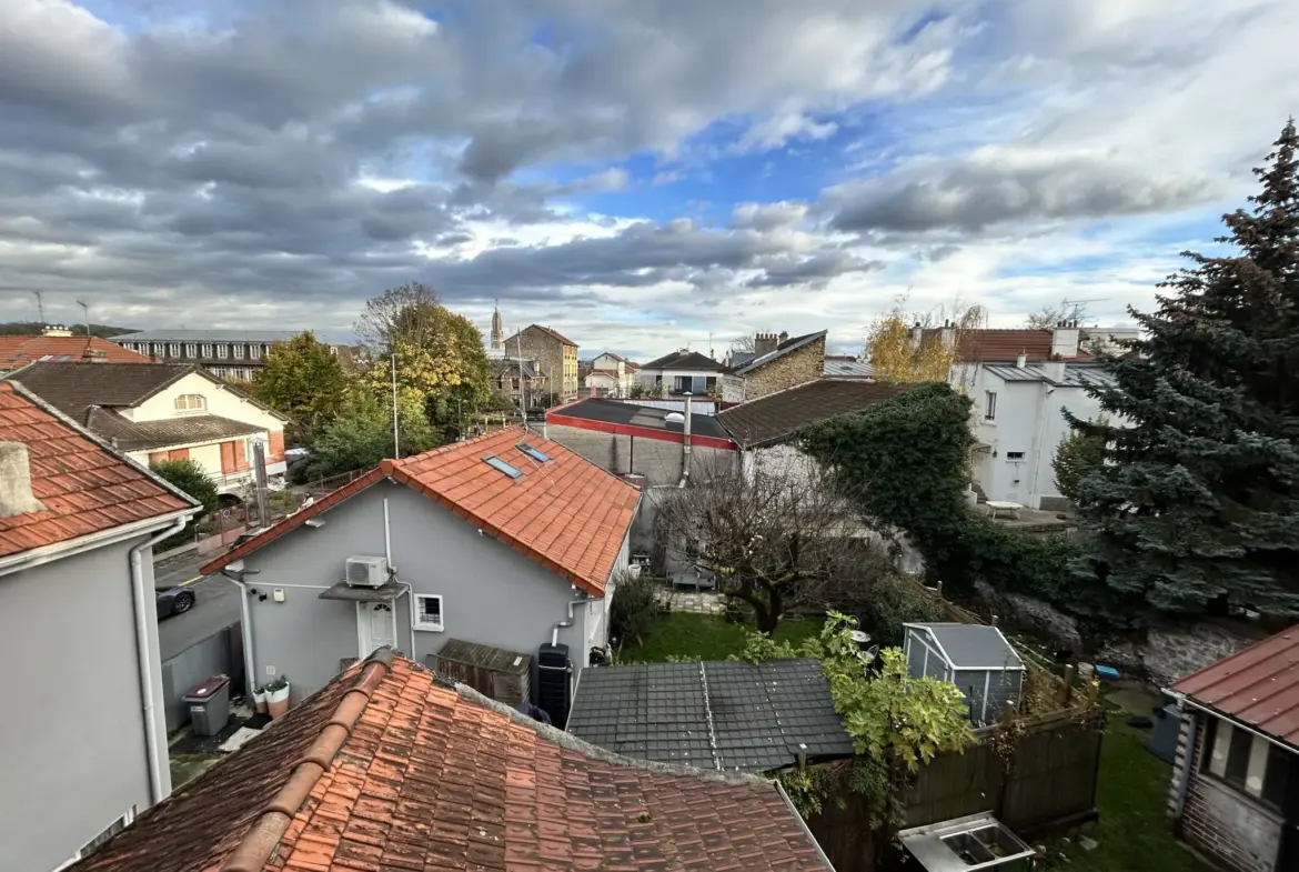 À vendre : Appartement 3 pièces de 56 m² à Villemomble 