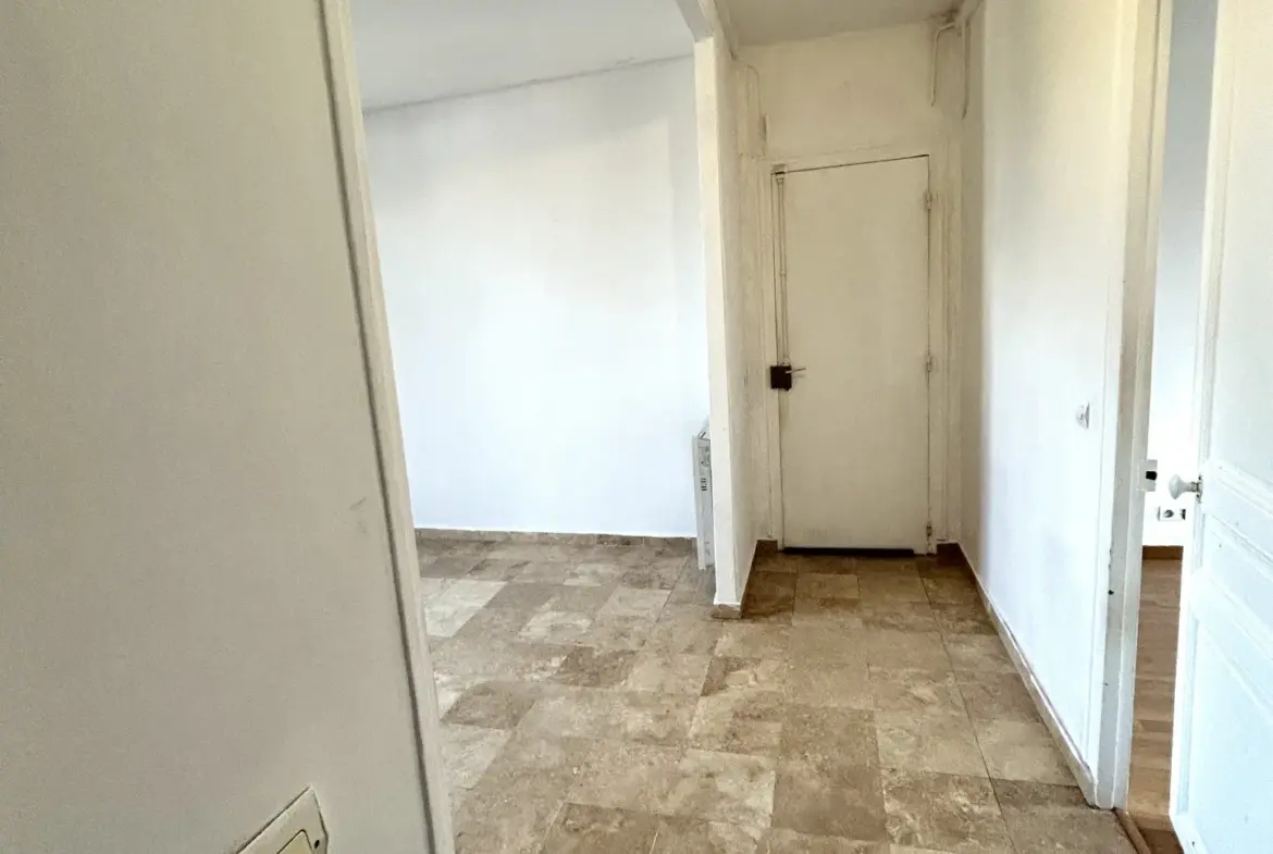 À vendre : Appartement 3 pièces de 56 m² à Villemomble 