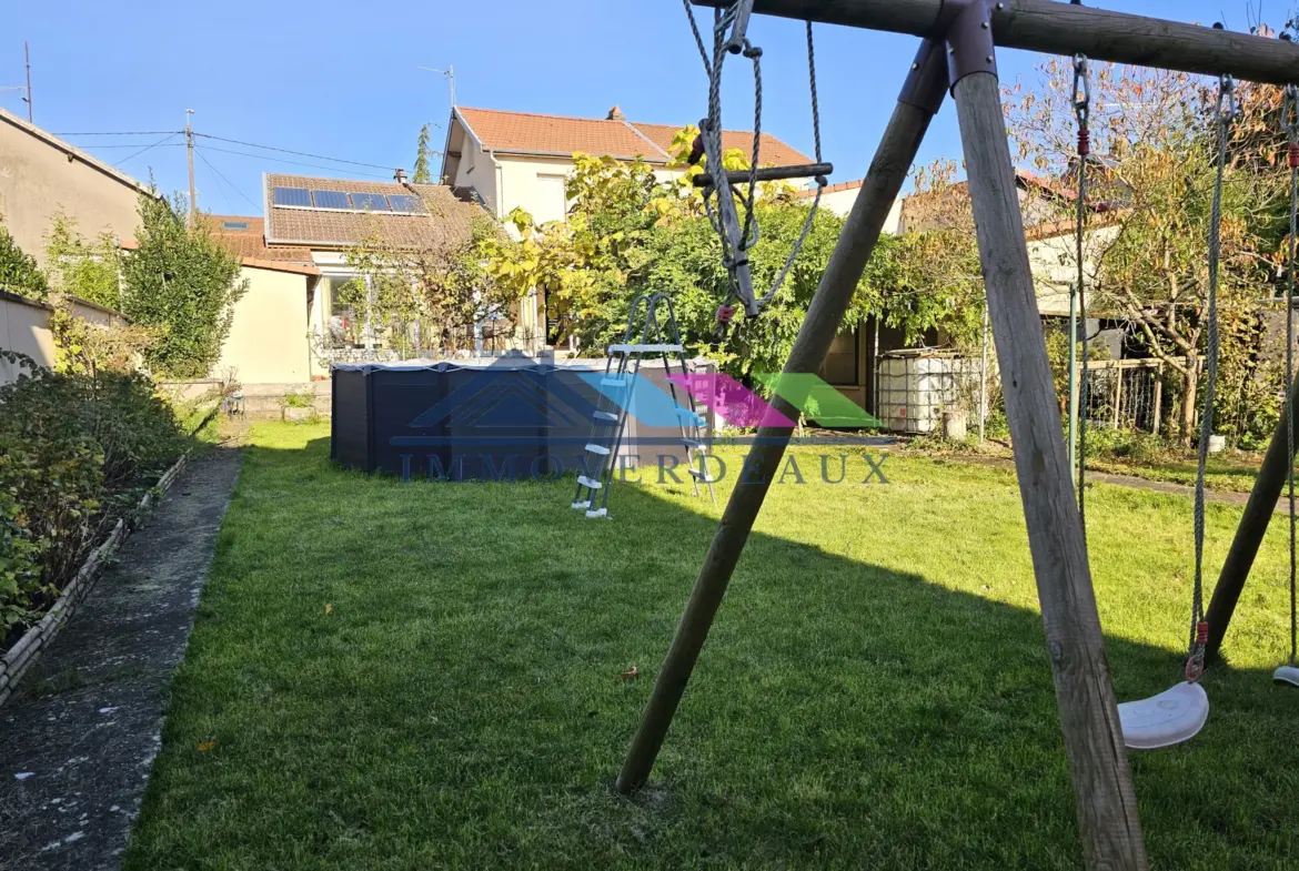 Maison avec jardin et garages à Dombasle-sur-Meurthe 