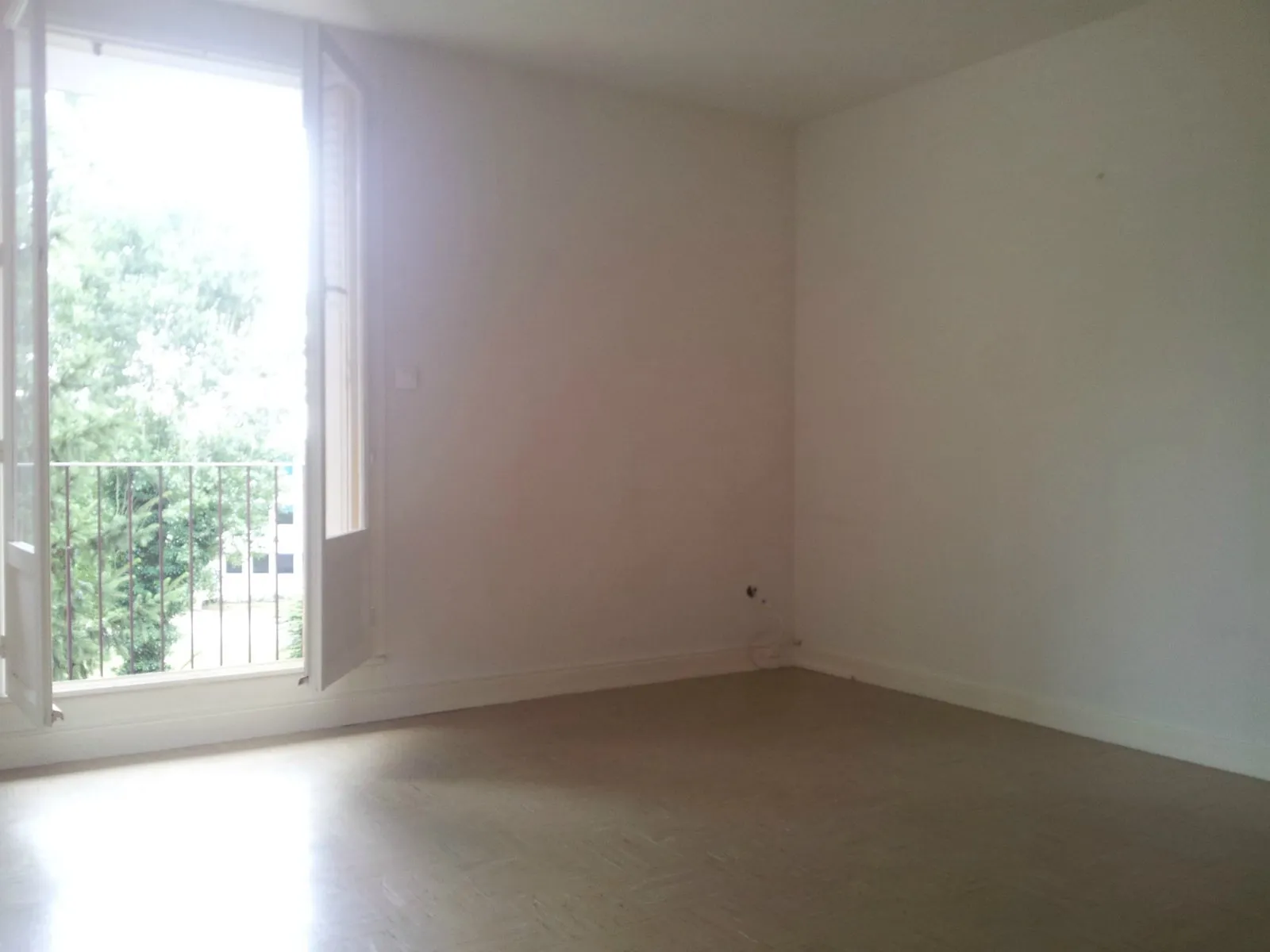 À vendre : Appartement T.3 avec balcon et garage à Nevers 