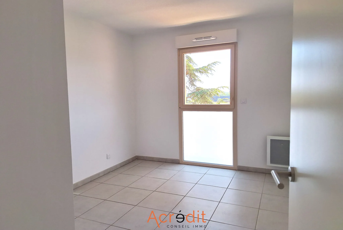 À vendre : Appartement T3 avec terrasse à Boujan-sur-Libron 