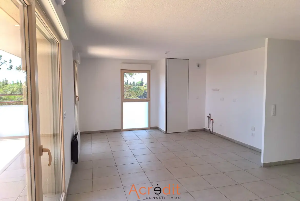 À vendre : Appartement T3 avec terrasse à Boujan-sur-Libron 