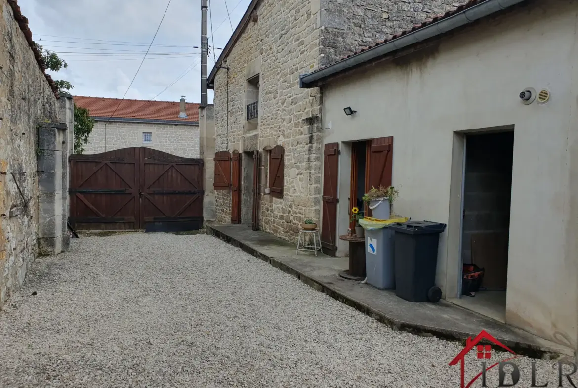 Maison de village à Saint-Dizier - 101 m² 