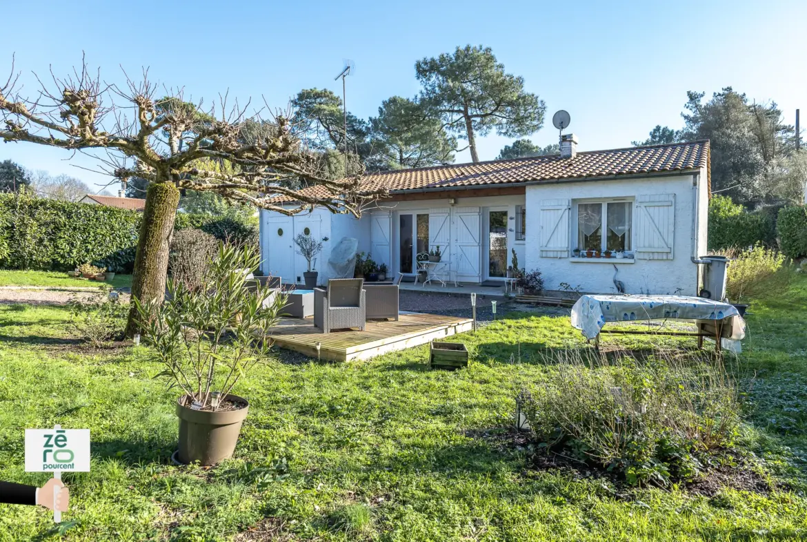 Maison plain-pied à vendre près de la plage à Longeville sur Mer 