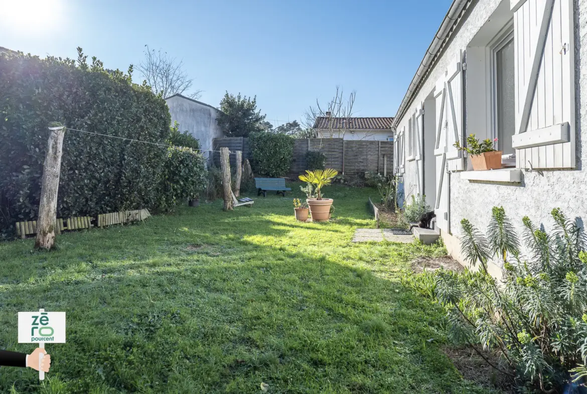 Maison plain-pied à vendre près de la plage à Longeville sur Mer 