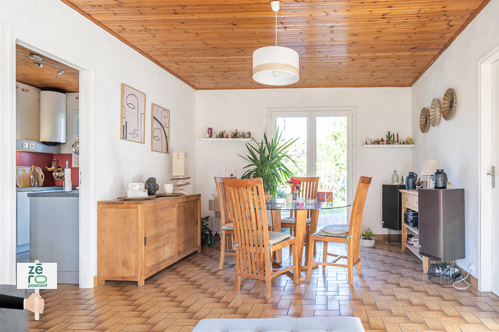 Maison plain-pied à vendre près de la plage à Longeville sur Mer 