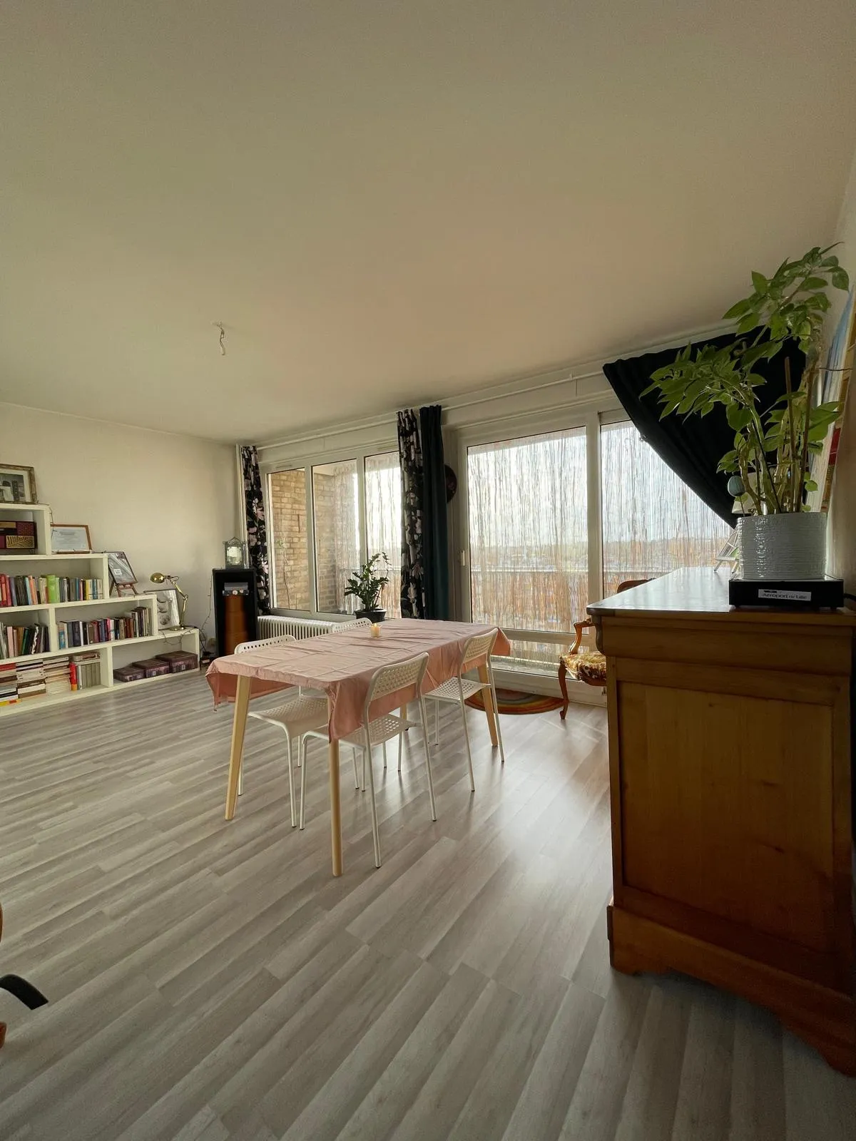 Appartement T4 lumineux avec balcon et vue imprenable sur Hem 