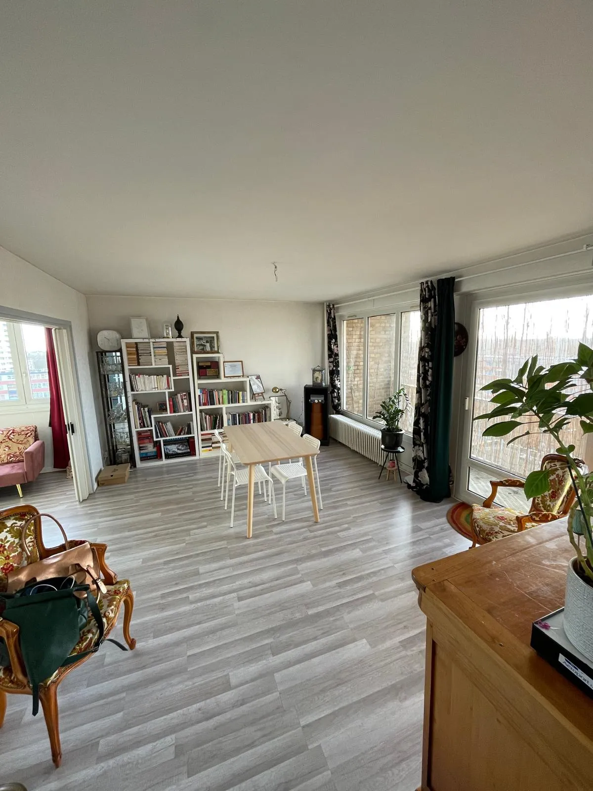 Appartement T4 lumineux avec balcon et vue imprenable sur Hem 