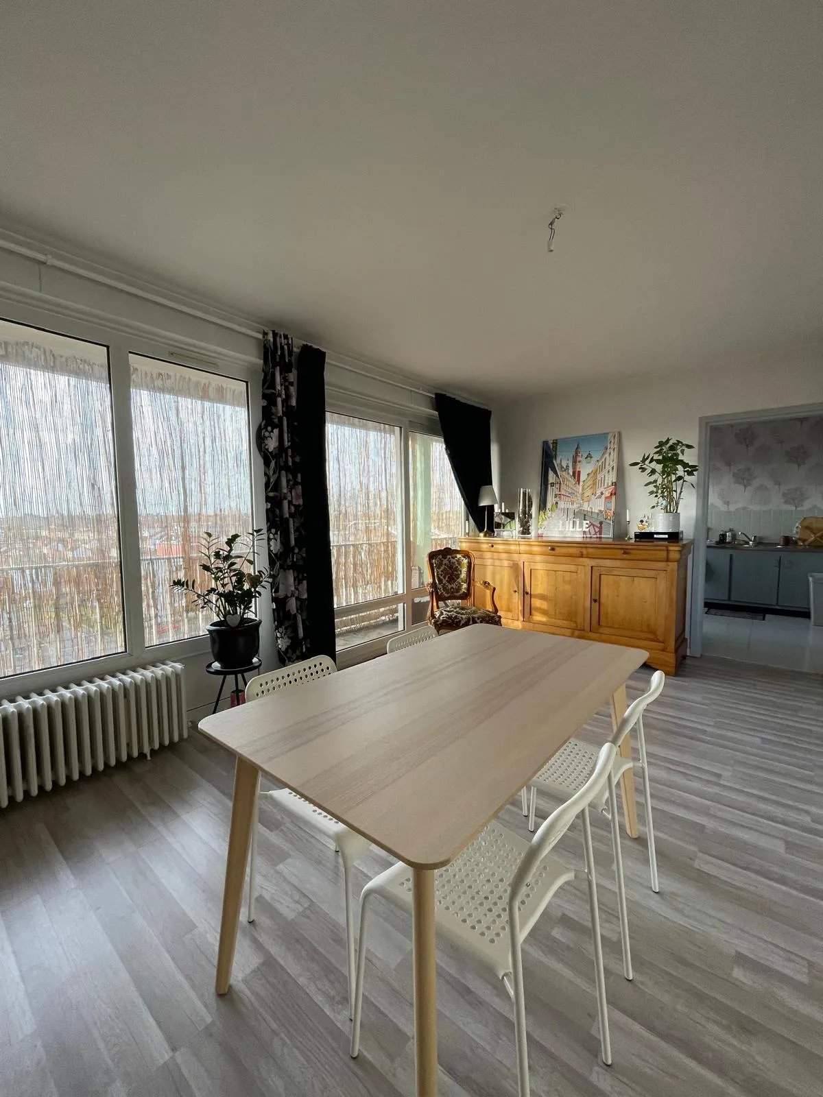 Appartement T4 lumineux avec balcon et vue imprenable sur Hem 