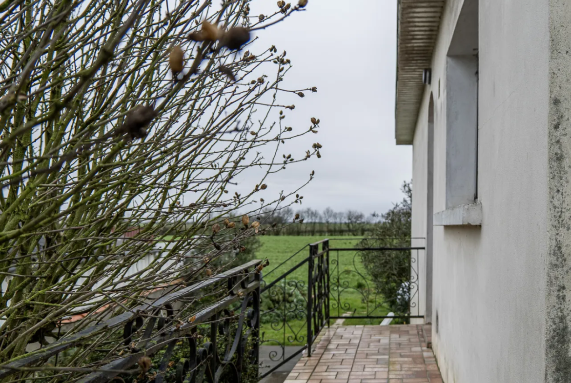 Maison à vendre à Saint-Jean-de-Beugné 