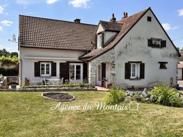 Maison en L à vendre à Donnemarie Dontilly avec jardin de 743 m²