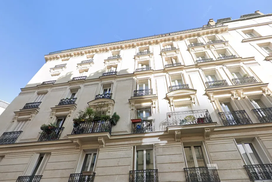 Studio de 25 m² à vendre près de la Mairie du 18ème à Paris 