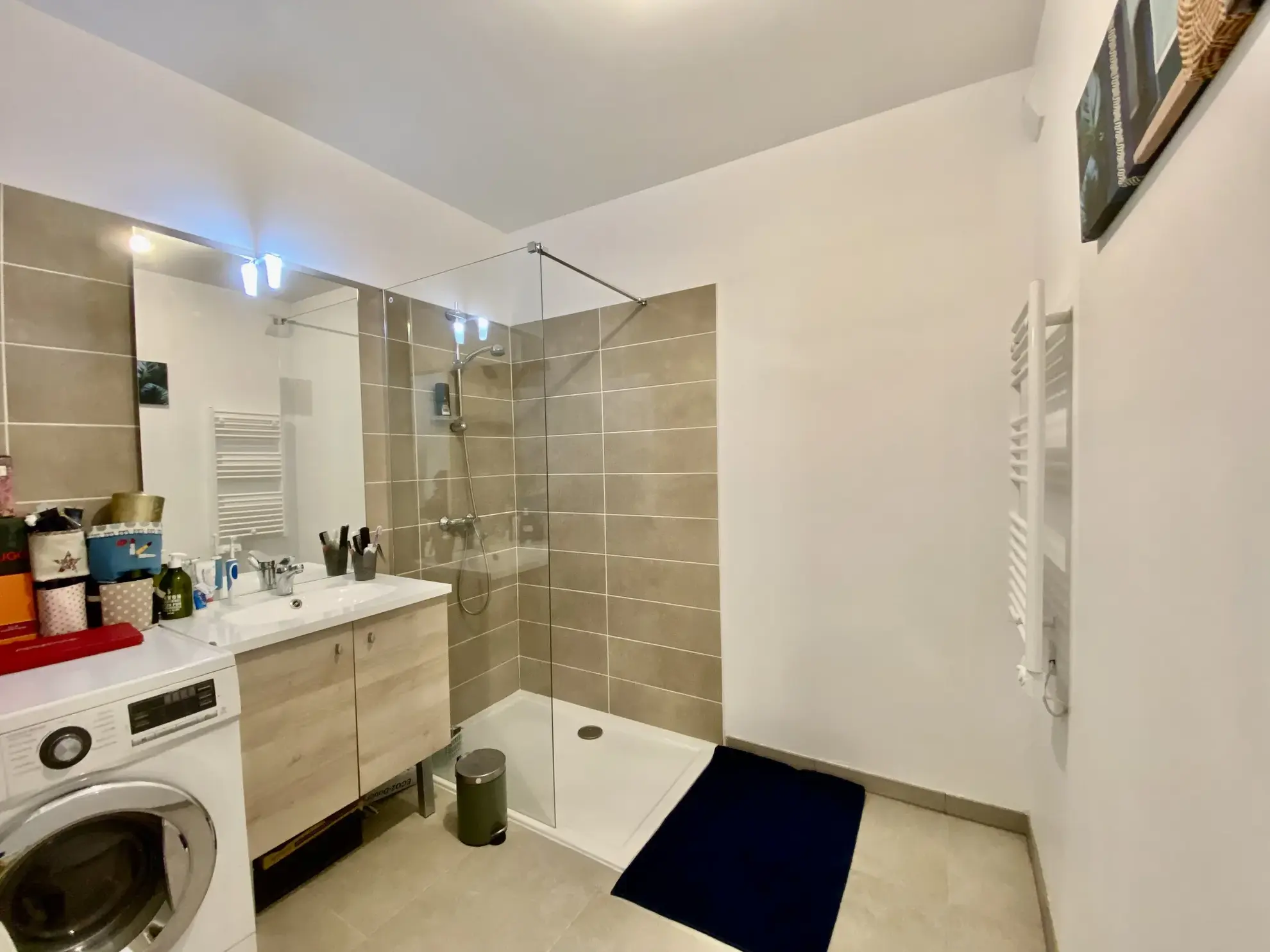 Appartement à Avignon avec double séjour et 2 chambres, vendu loué 