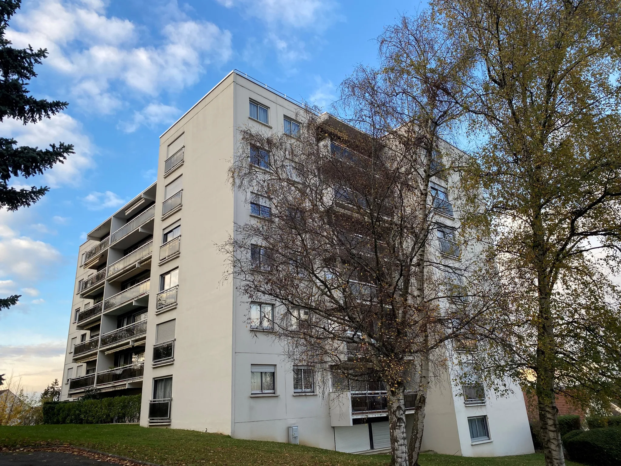 Vente Appartement 3 pièces à Viry-Châtillon - 69 m² 