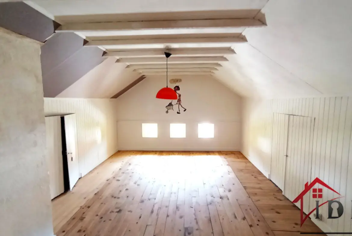 Maison de caractère à vendre à Gerbepal – 5 chambres, 277 m² 