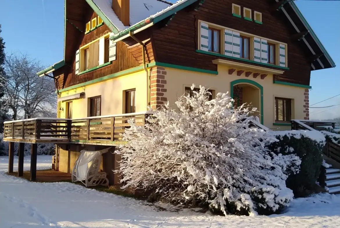 Charmante maison de 10 pièces à Gerbepal avec appartement indépendant 