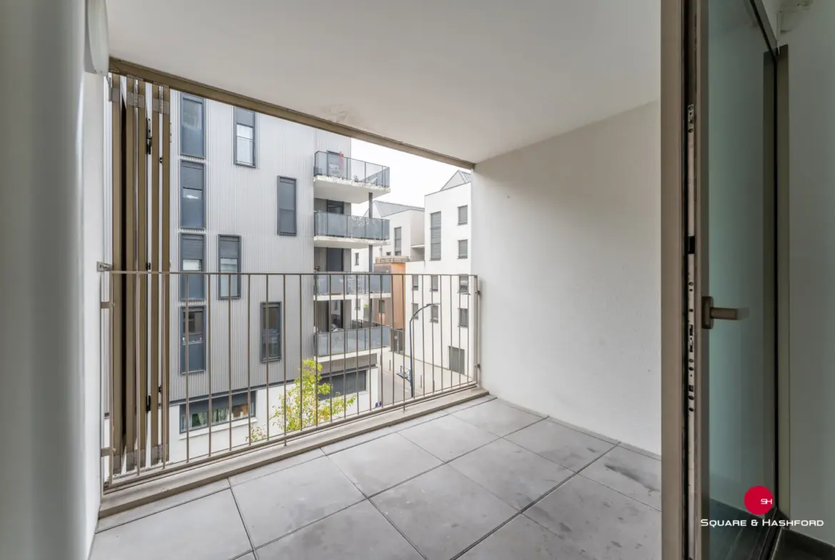 Appartement T2 à vendre à Bordeaux - 42 m² avec Loggia et Stationnement 