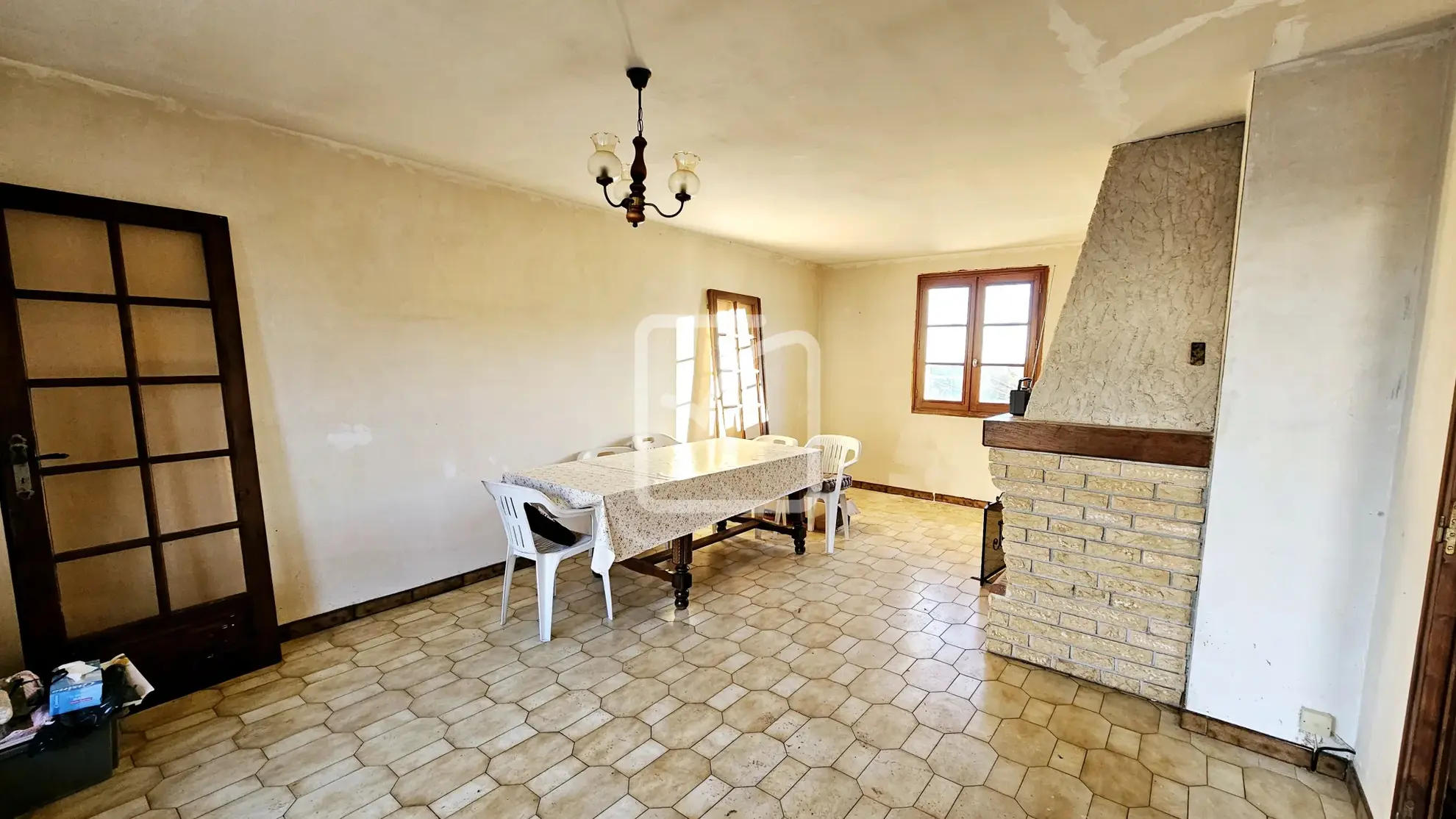 Charmante maison à Yssandon avec trois chambres à vendre 