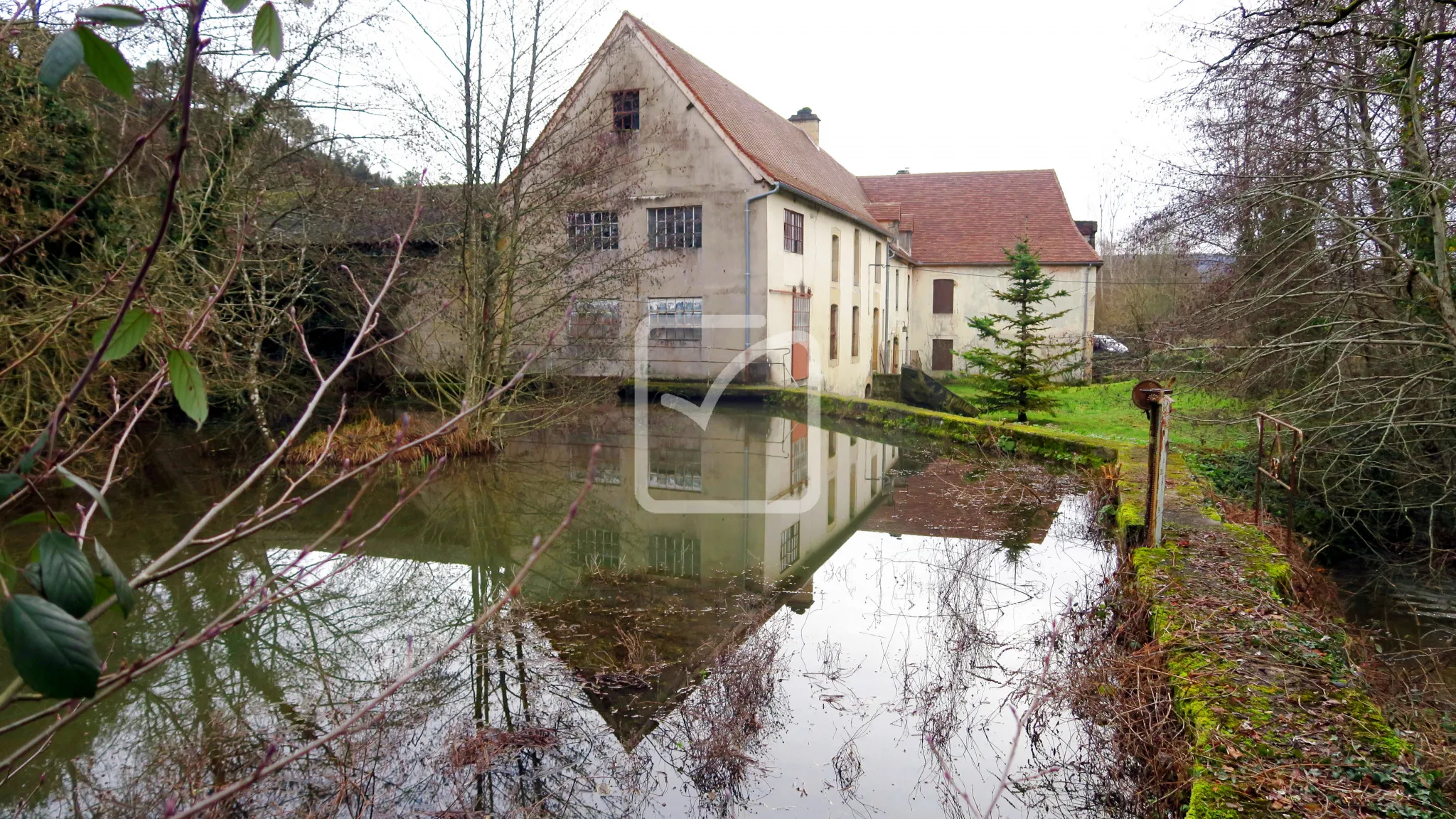 Propriété Atypique avec Moulin à Carsac Aillac 