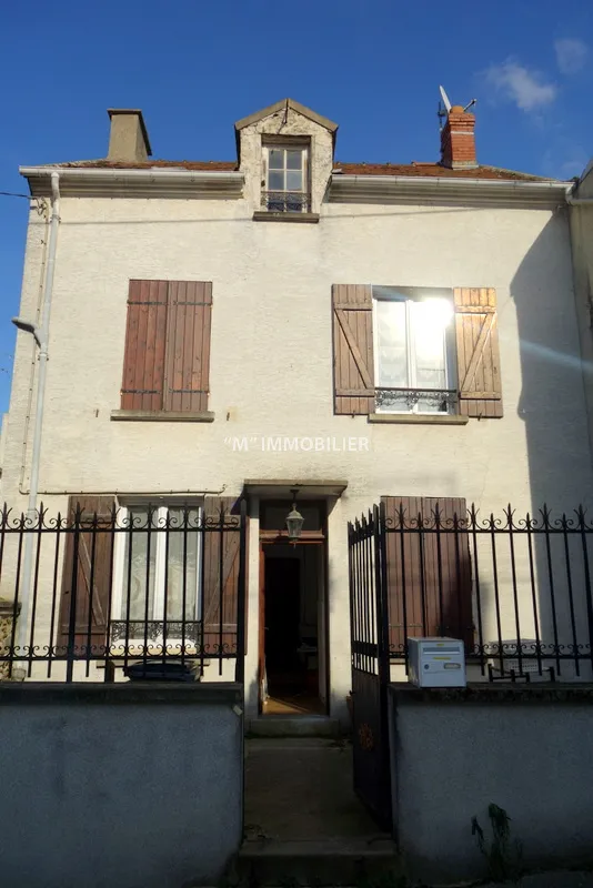 Maison à La Ferté-sous-Jouarre à vendre - 3 chambres, 98 000 € 