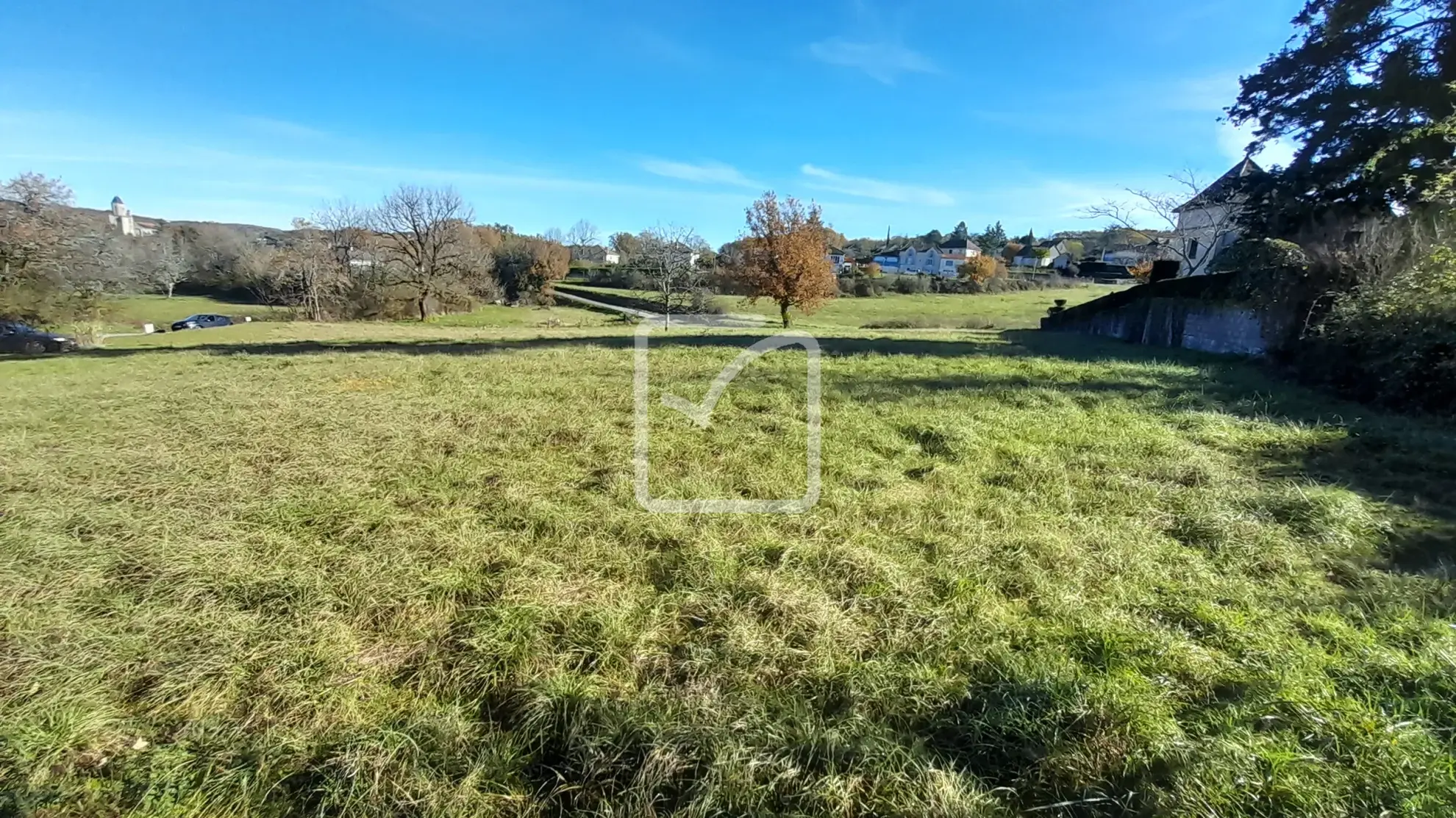 Terrain à vendre à Martel - Cadre paisible à deux pas du centre-ville 