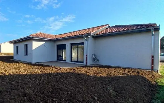 Maison neuve à Dompierre sur Veyle - 91,59 m² avec 3 chambres 