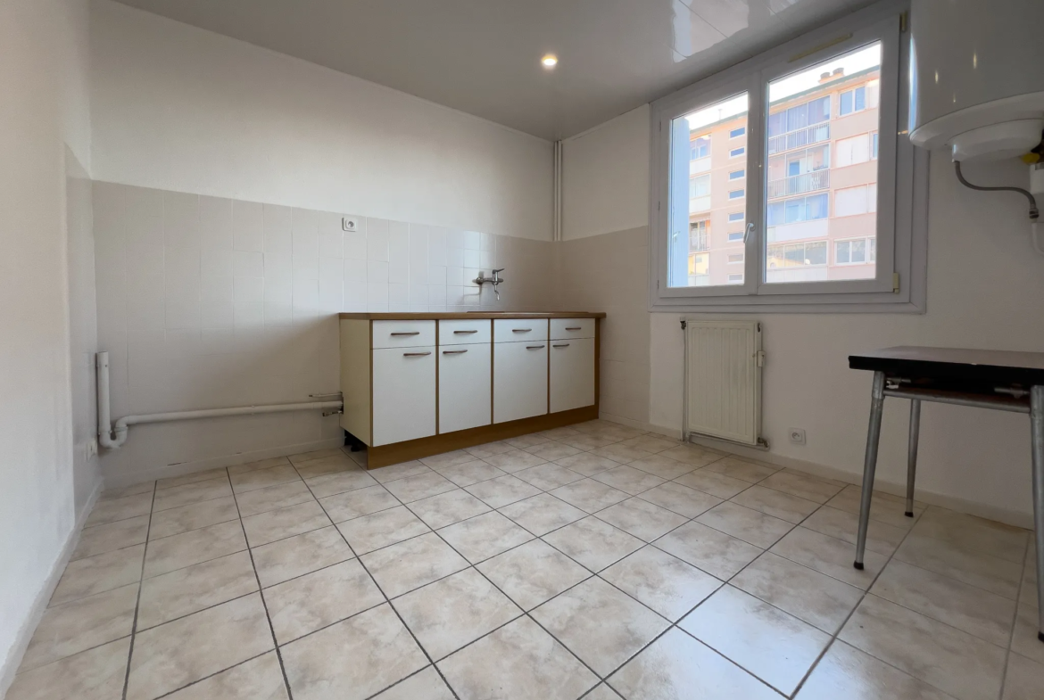 À vendre : Appartement 2 pièces avec cave à La Valette-du-Var 