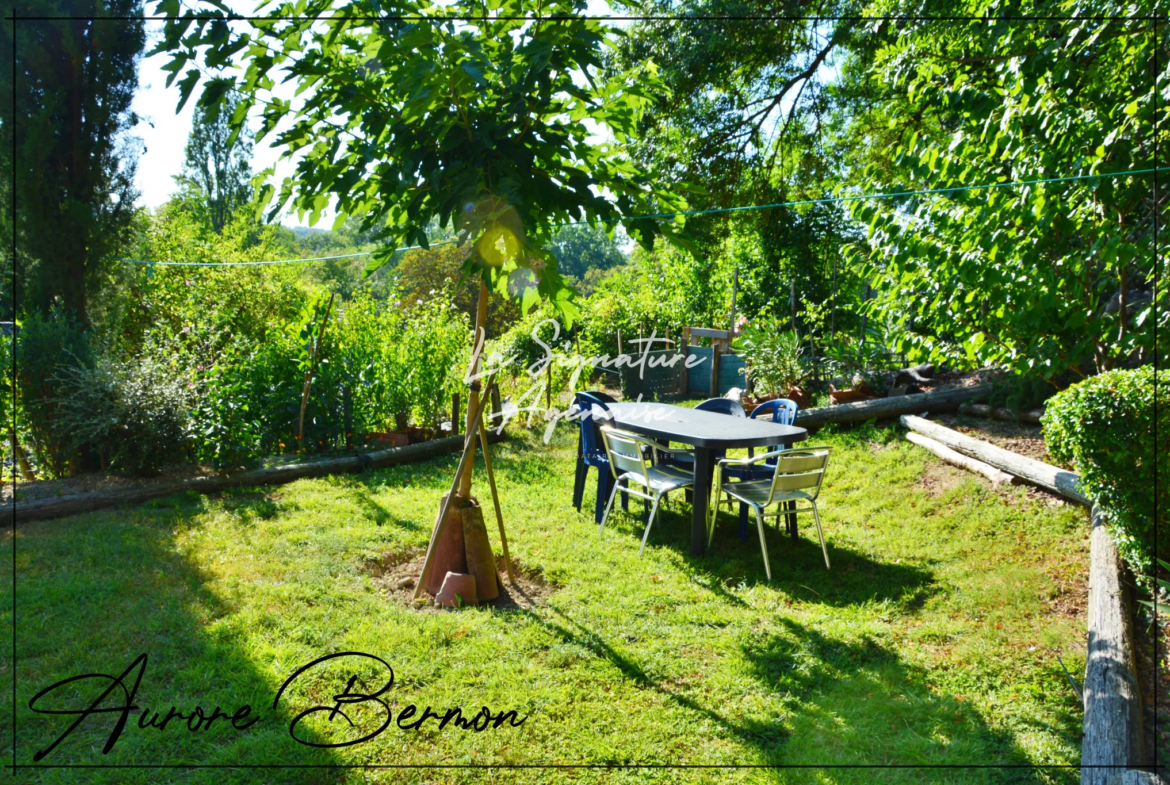 Maison en Pierre avec Jardin à Vendre à Nérac 