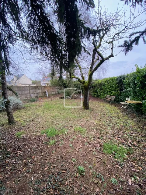 Maison à vendre à Naintre - Sous-sol et combles aménageables 