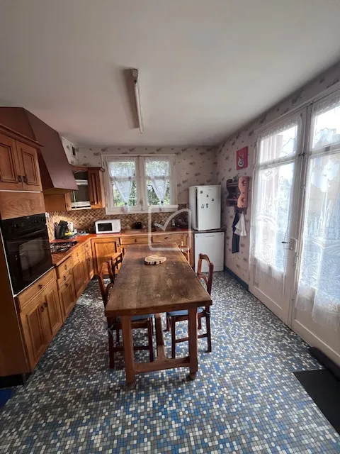 Maison à vendre à Naintre - Sous-sol et combles aménageables 