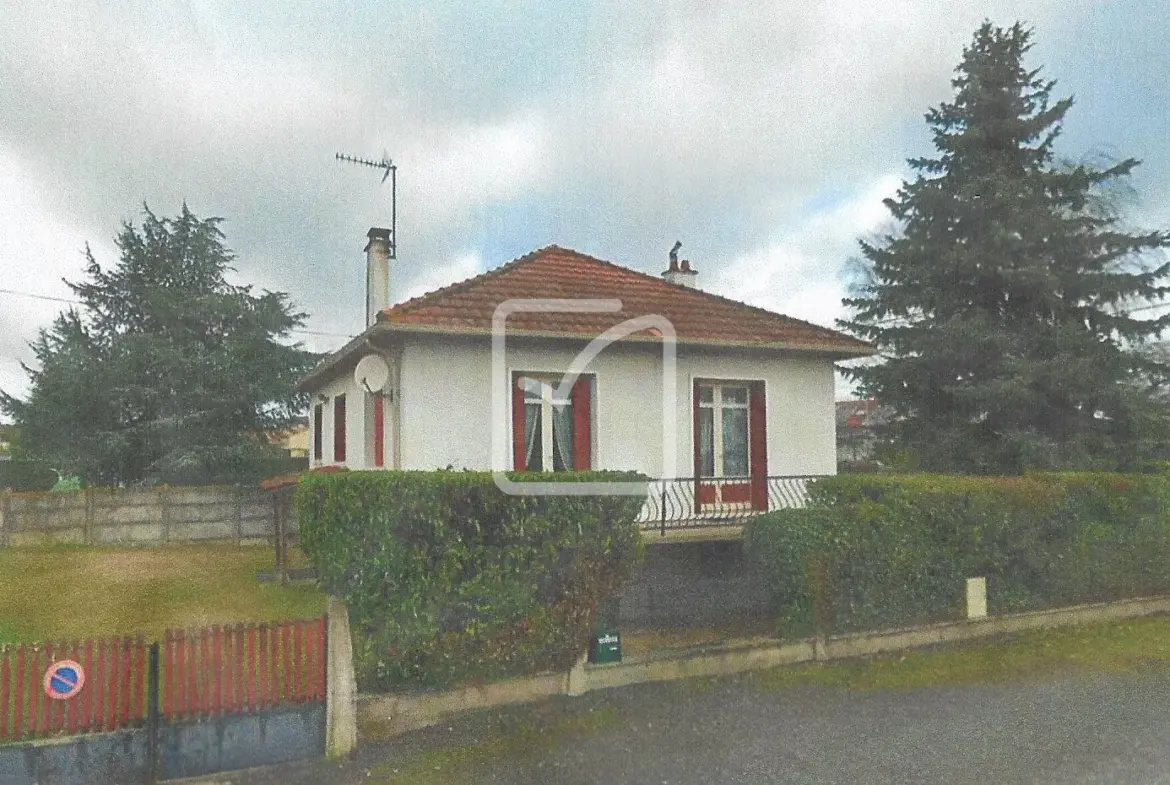 Maison à vendre à Naintre - Sous-sol et combles aménageables 