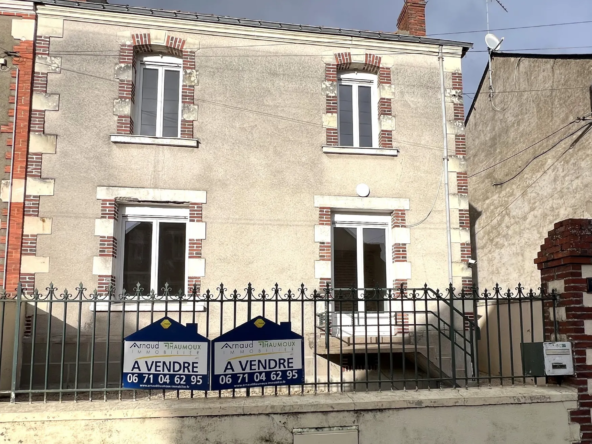 Maison de Ville à Vendre à Segré - Anjou Bleu