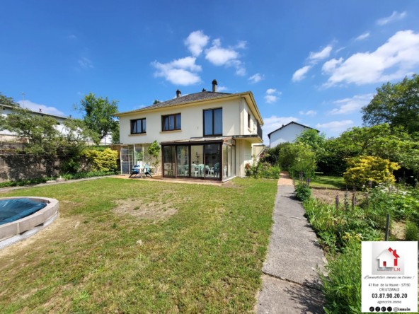 Maison individuelle à Creutzwald avec jardin et véranda