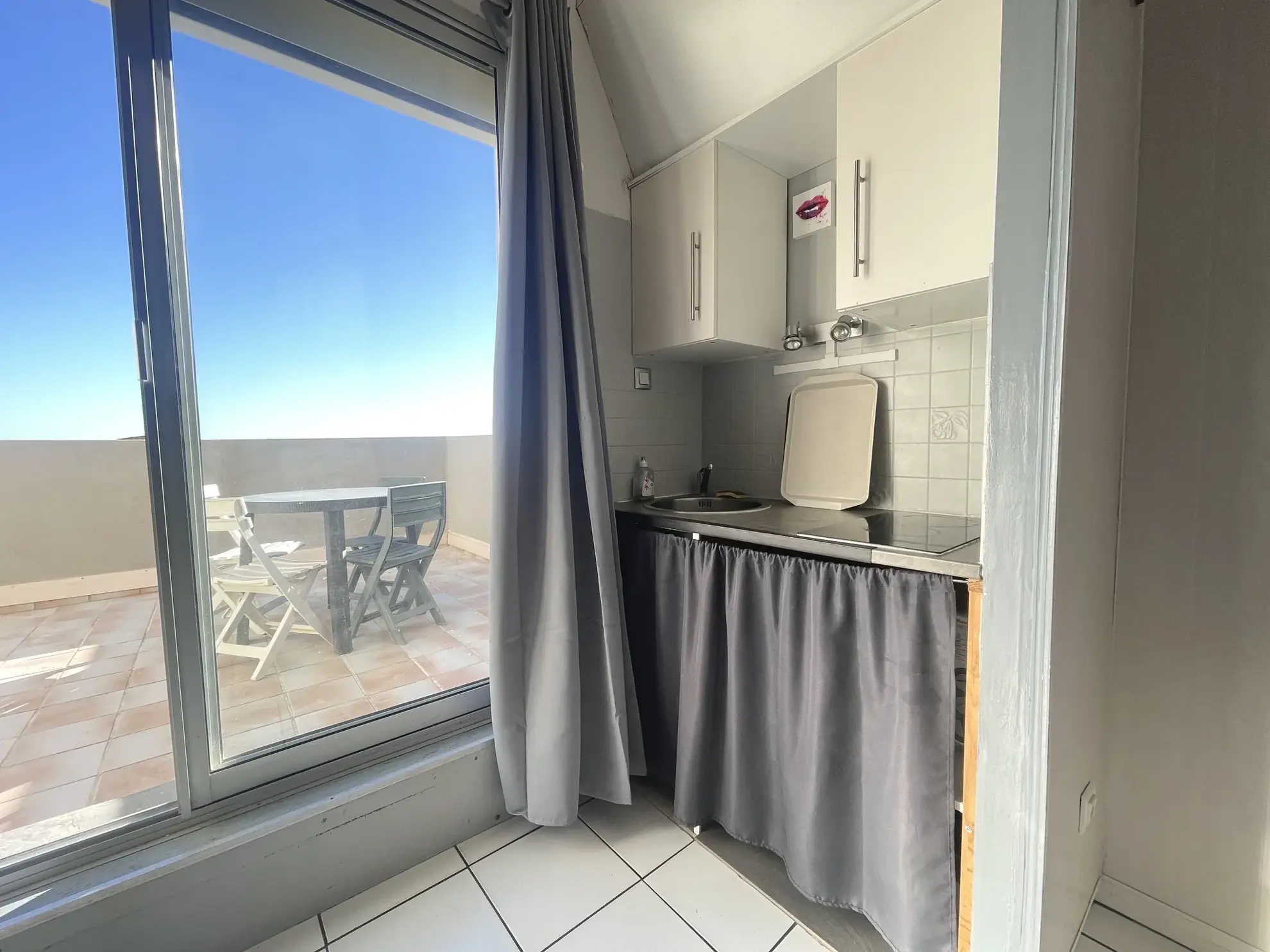 Studio avec grande mezzanine et terrasse de 17m² au Cap d'Agde 