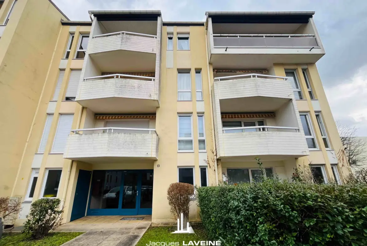 À vendre : Appartement 3 pièces à Metz-Sablon - 187000€ 