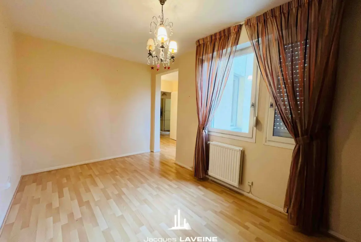 À vendre : Appartement 3 pièces à Metz-Sablon - 187000€ 