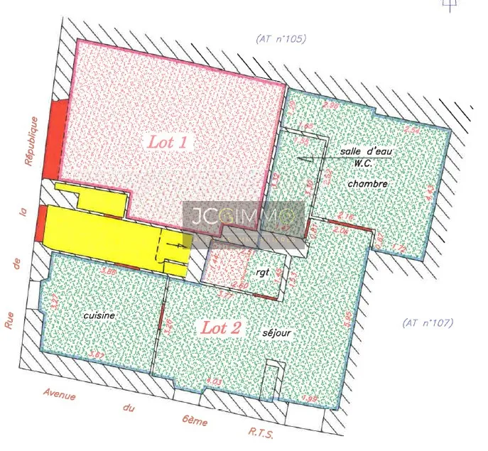 À vendre : Grand appartement T2 à rénover au centre-ville de Sollies Pont 