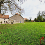 Grande maison individuelle de caractère année 1766 à Lambrey