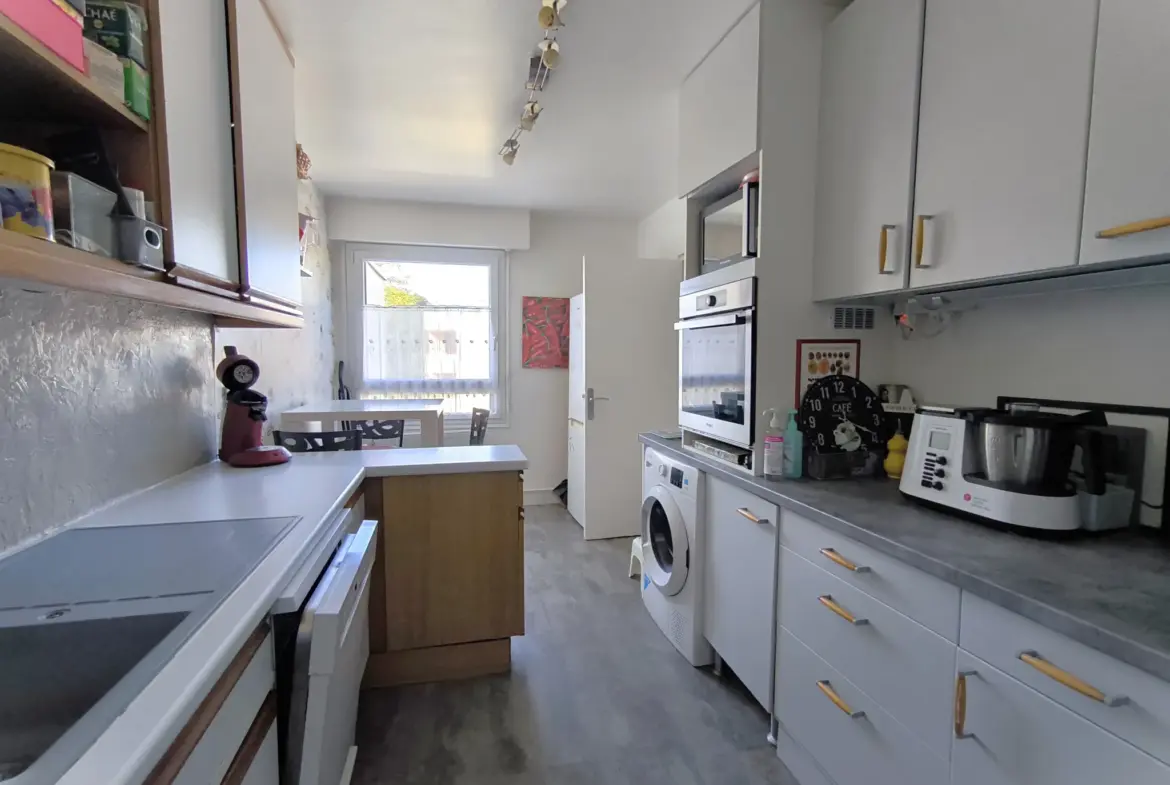 Appartement lumineux 4 pièces à Palaiseau, proche RER B 