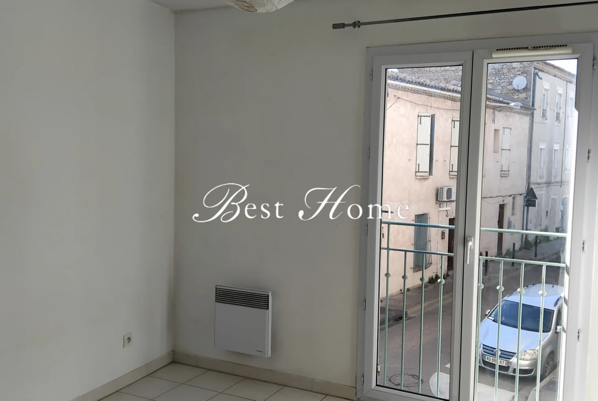 À vendre : Appartement 3 pièces à Nîmes, terrasse et parking 