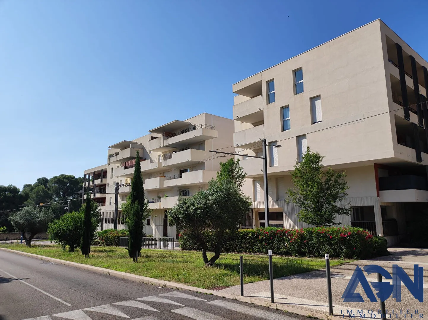 À vendre : Appartement T2 de 41,1 m² à Juvignac avec terrasse et parking 