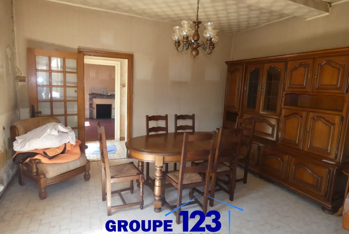 Maison à rénover à Villiers-Vineux sur 658 m² 