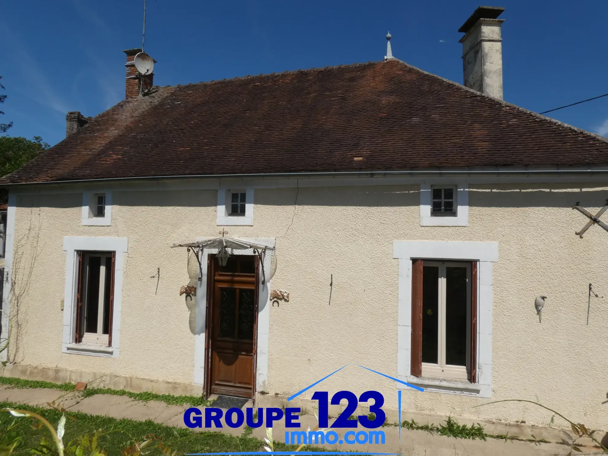 Maison à rénover à Villiers-Vineux sur 658 m² 