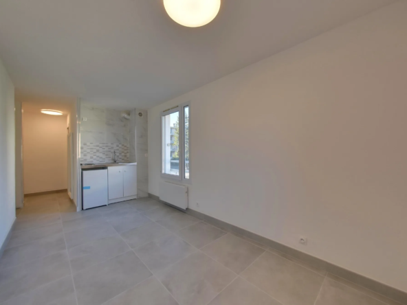 Studio rénové à vendre à Grenoble, 19 m²