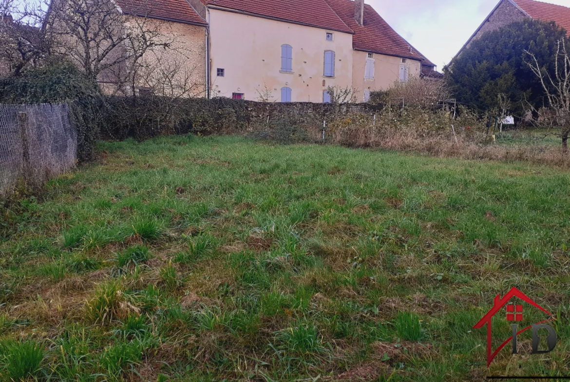 Maison en pierre à vendre dans le Parc National des Forêts 