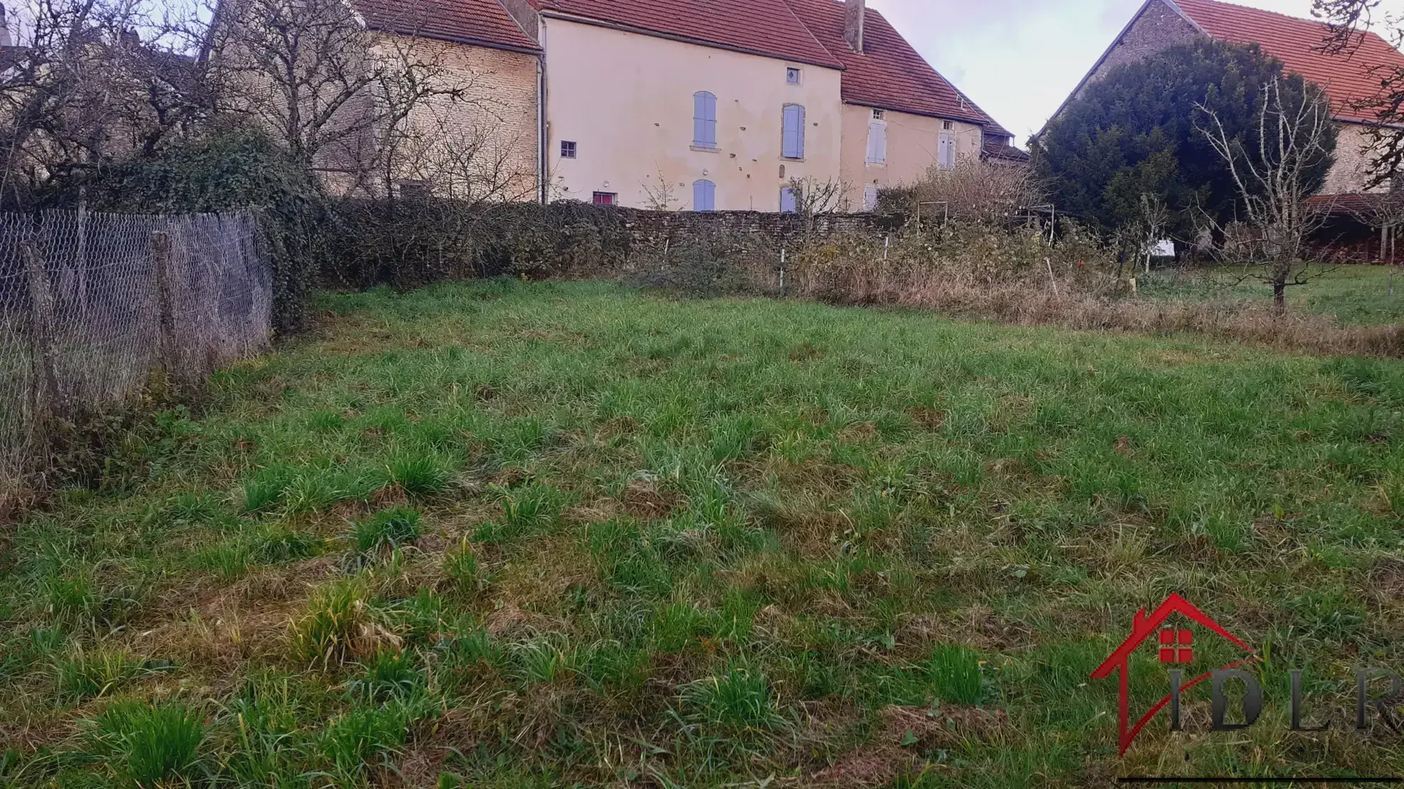 Maison en pierre à vendre dans le Parc National des Forêts 