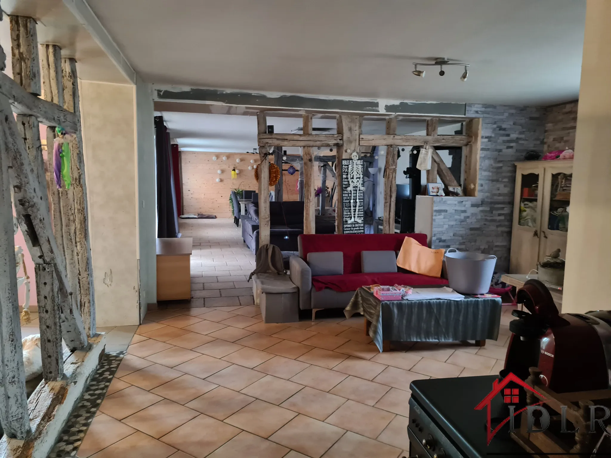 Maison de village spacieuse à vendre à Scrupt - 260 m² 