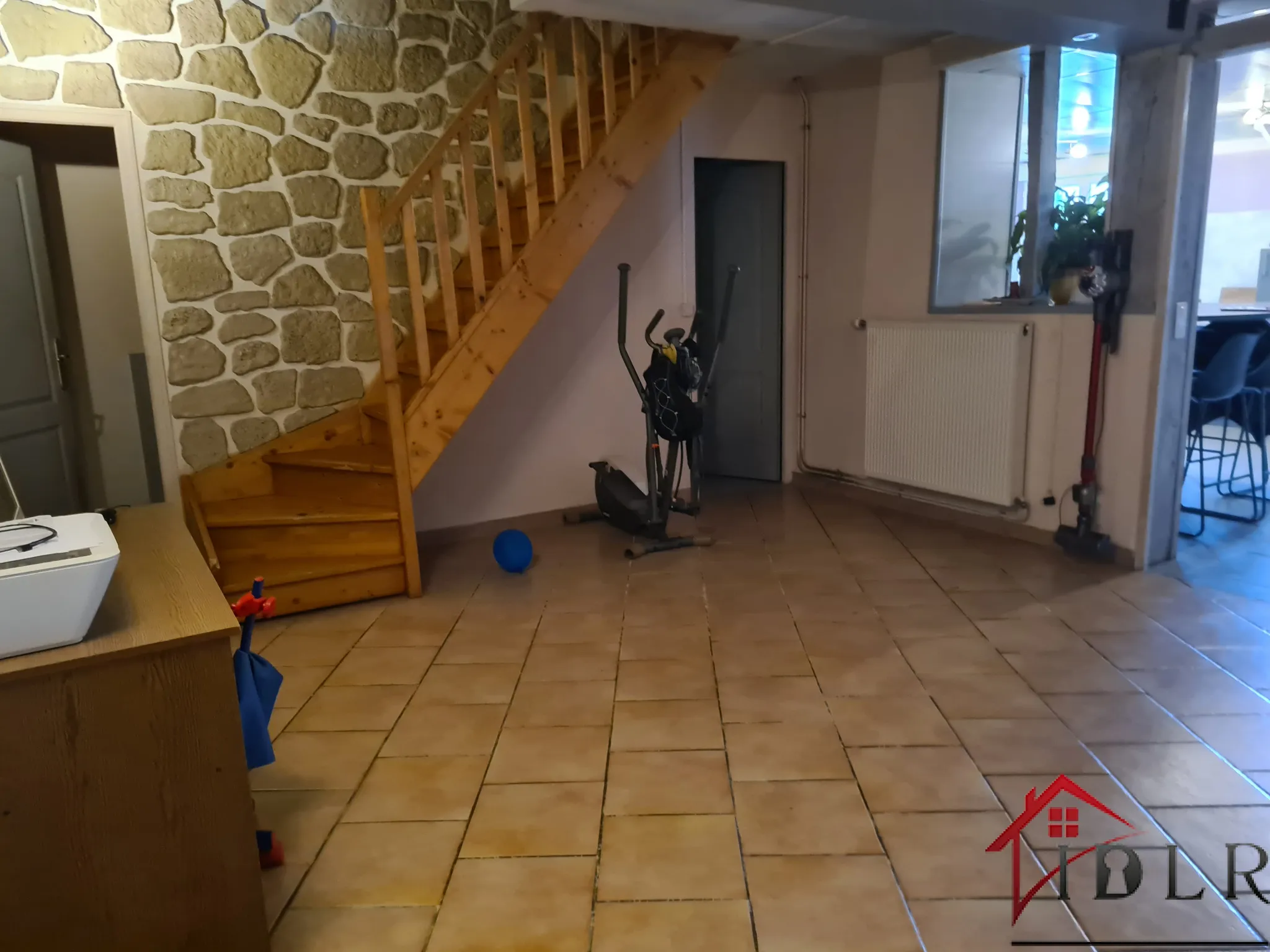 Maison de village spacieuse à vendre à Scrupt - 260 m² 